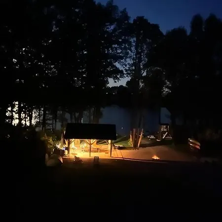 Hébergement de vacances Pod Jesionem Nad Jeziorem *