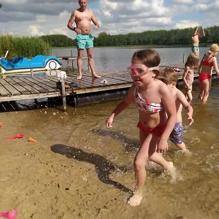 Pod Jesionem Nad Jeziorem Hébergement de vacances Slawianowo