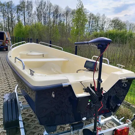 Pod Jesionem Nad Jeziorem *