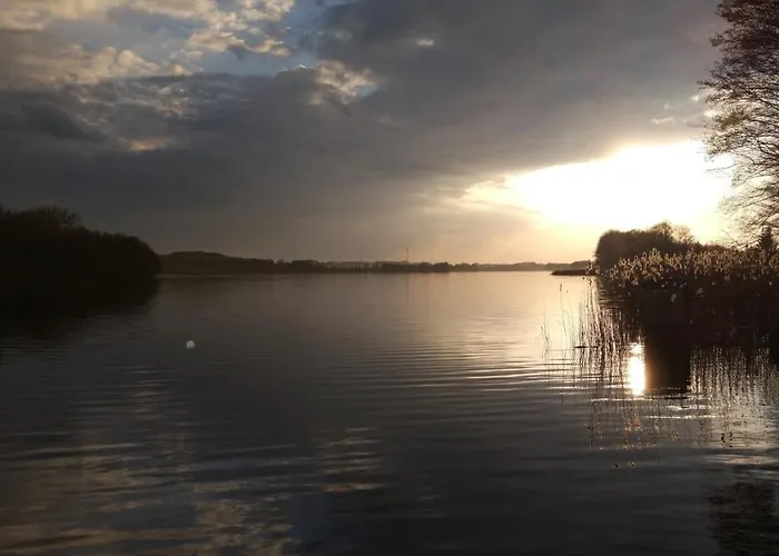 Pod Jesionem Nad Jeziorem