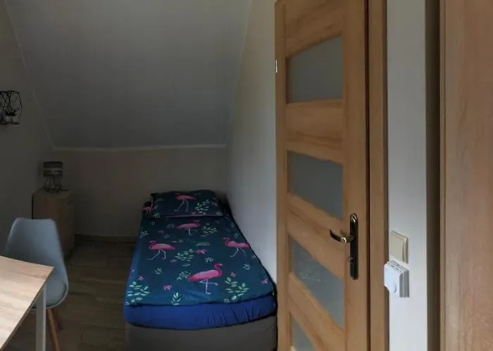 Pod Jesionem Nad Jeziorem בית נופש Slawianowo