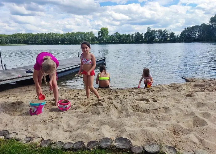 Pod Jesionem Nad Jeziorem