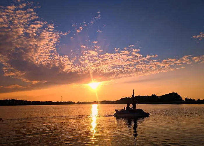 Pod Jesionem Nad Jeziorem * Slawianowo