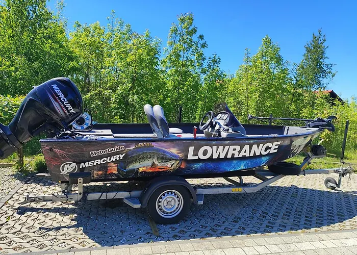 Pod Jesionem Nad Jeziorem Slawianowo